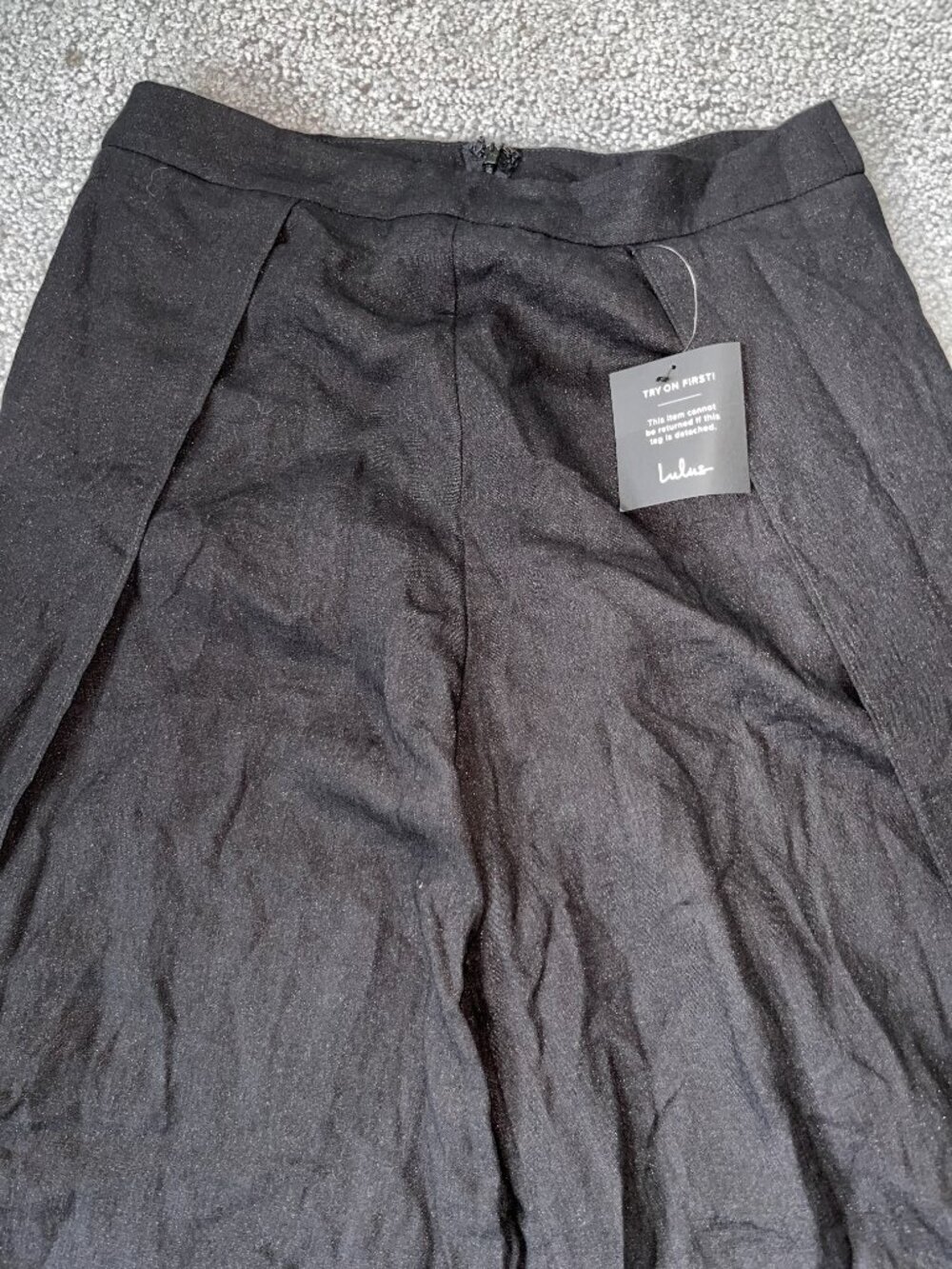 LULUS WIDE LEG BLACK PALAZZO PANTS WITH LEG REVEALING SLITS - NEW WITH TAGS - L - Picture 2 of 12